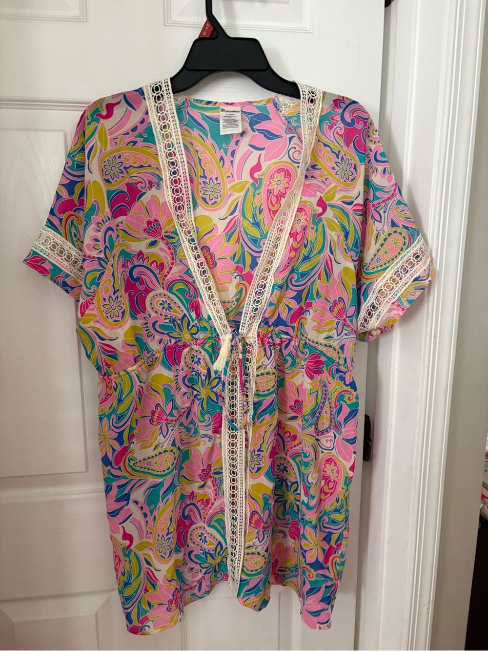 No Boundaries Colorful Paisley Lace-Trim Swim Cover Up. Large